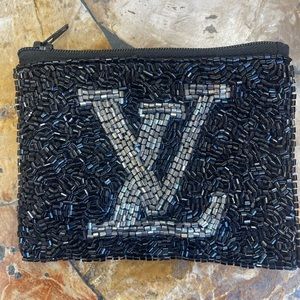 The cutest change purse ever